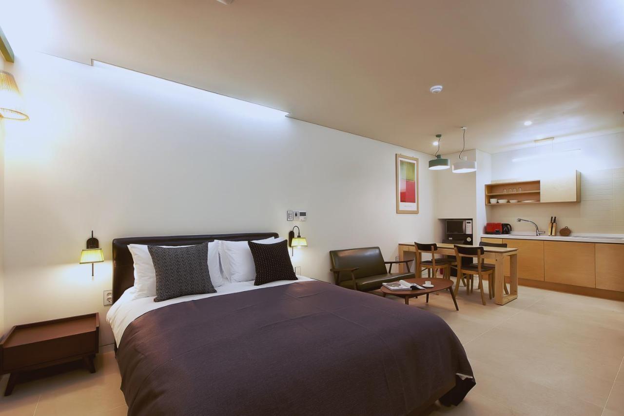 Hotel Jaynchloe à Seogwipo Extérieur photo